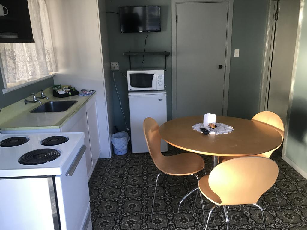 Windsor Lodge & Caravan Park Waitahanui 外观 照片